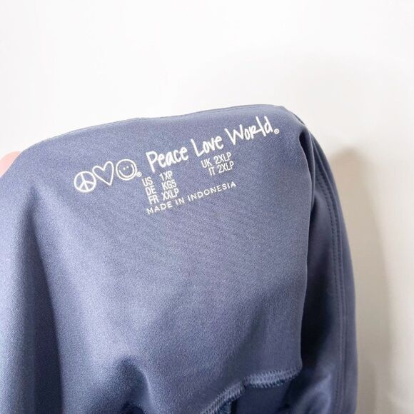 PEACE LOVE WORLD Crop Ruched Waist Leggings 1XP - Picture 7 of 10